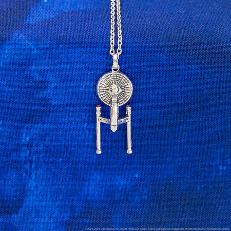 Star Trek X RockLove Collier du vaisseau U.S.S. Enterprise NCC-1701