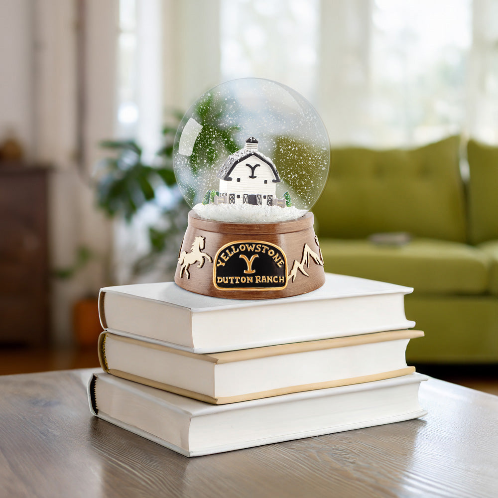 Yellowstone Dutton Ranch Snow Globe - exclusif