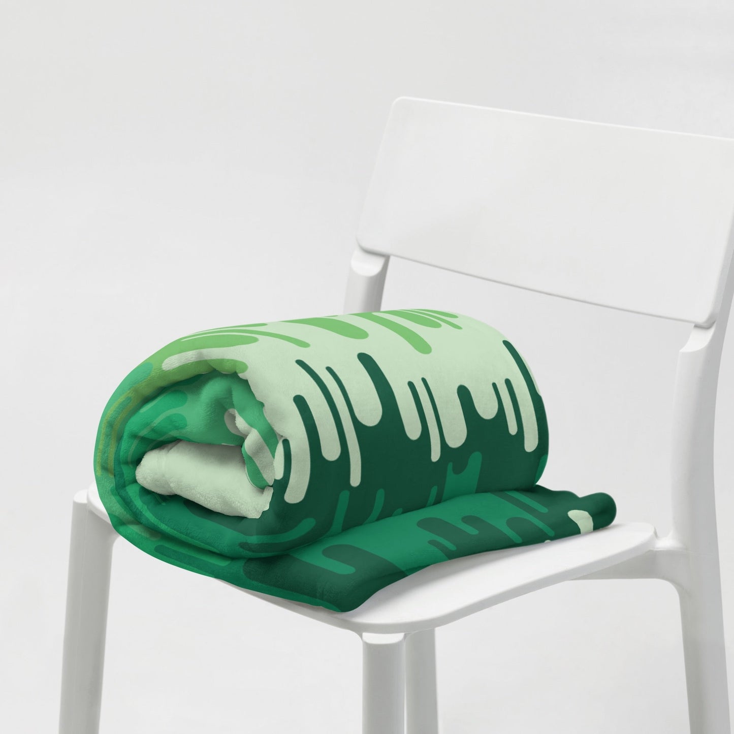 Slime Ombre Green Throw Blanket - Paramount Shop