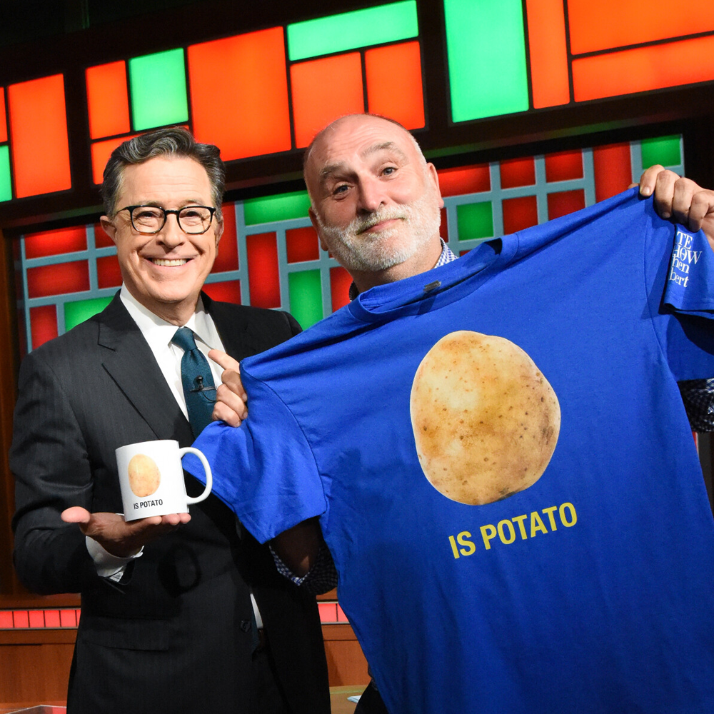 The Late Show with Stephen Colbert Is Potato Wohltätigkeits-Sweatshirt mit Rundhalsausschnitt