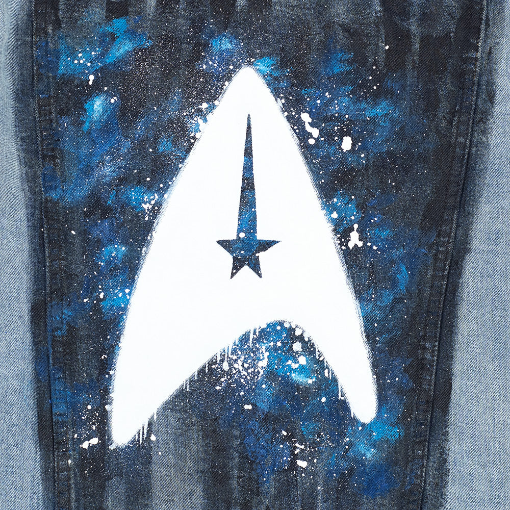Star Trek Veste en jean peinte à la main Delta par Wren + Glory